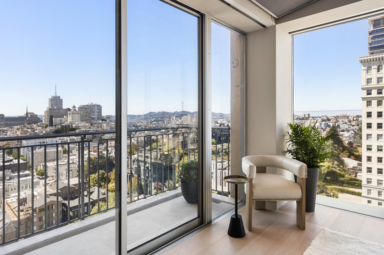 Erin Martin-Designed View Apartment