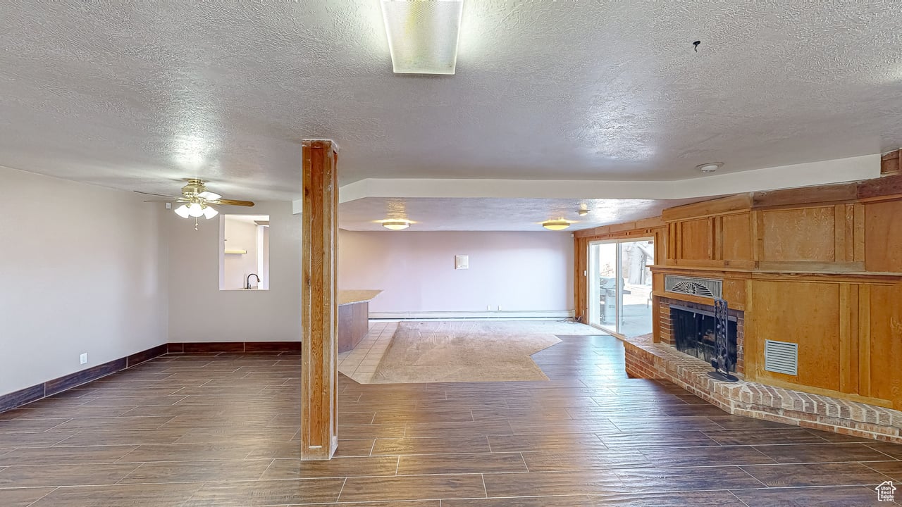 410 S Woodland Hills Dr