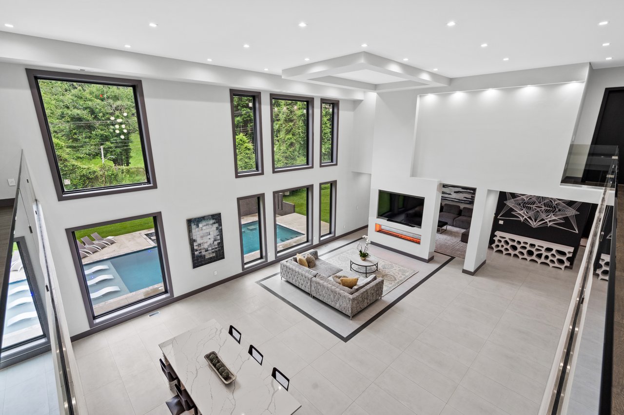 9100 Mill Pond Valley Dr