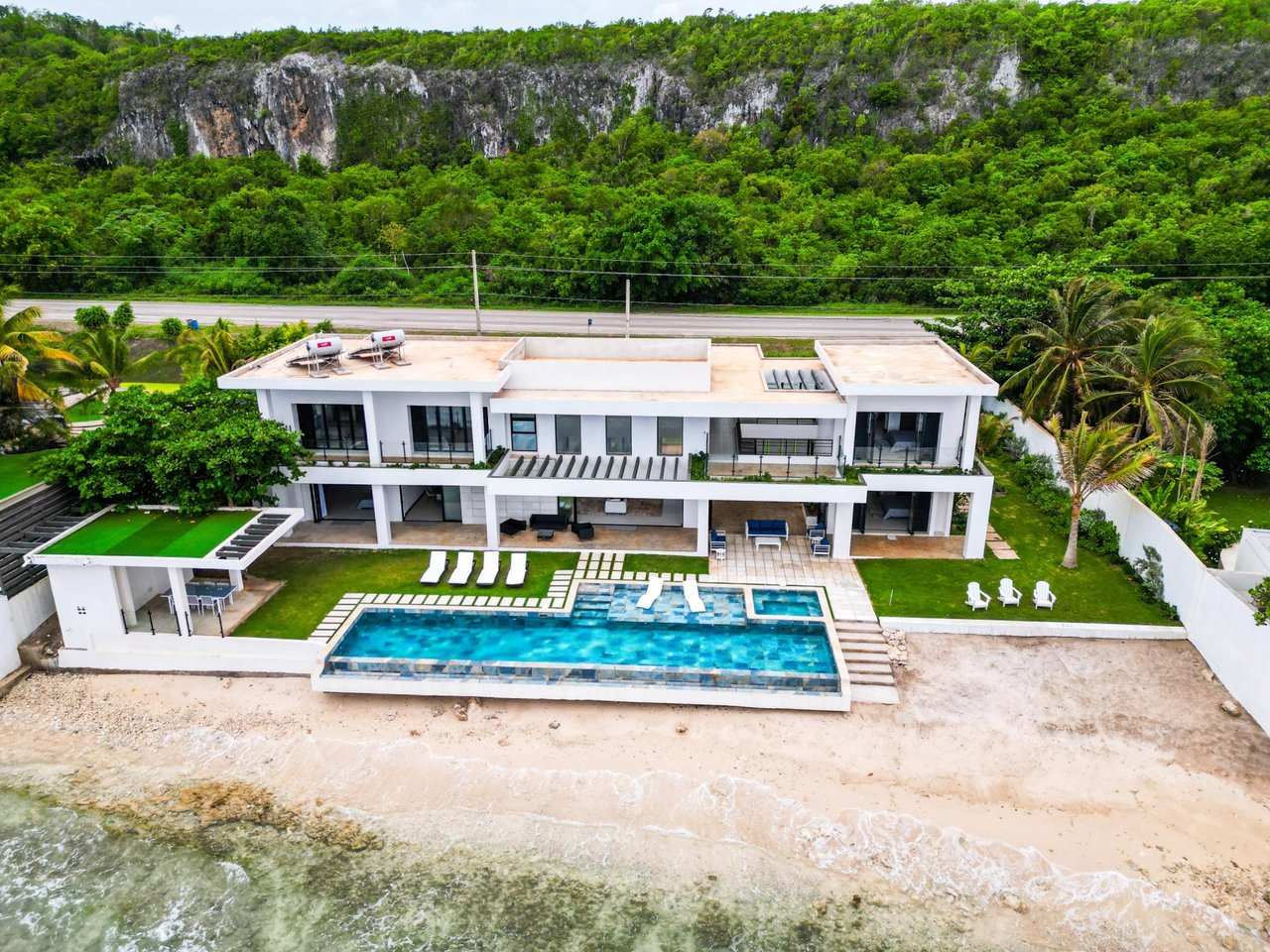 Why Buying a Villa in Jamaica Is Better Than Staying at a Hotel