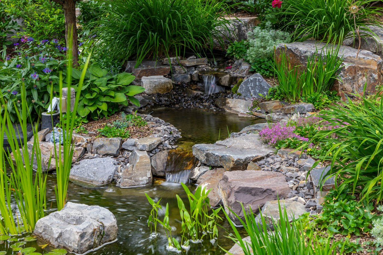 35 Tusslewood Drive NW