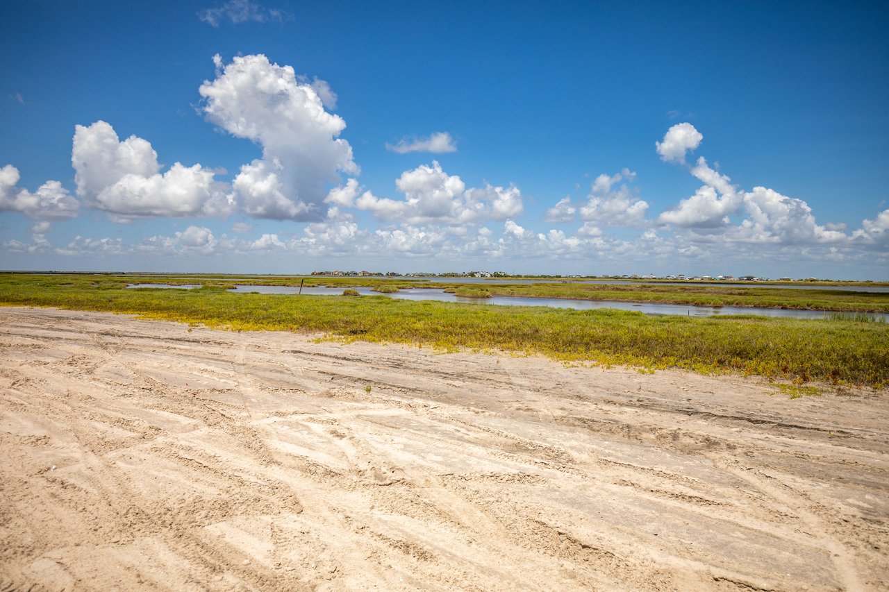 Cape Velero Drive 60 | Development Opportunity | 60± Acres | Rockport, TX