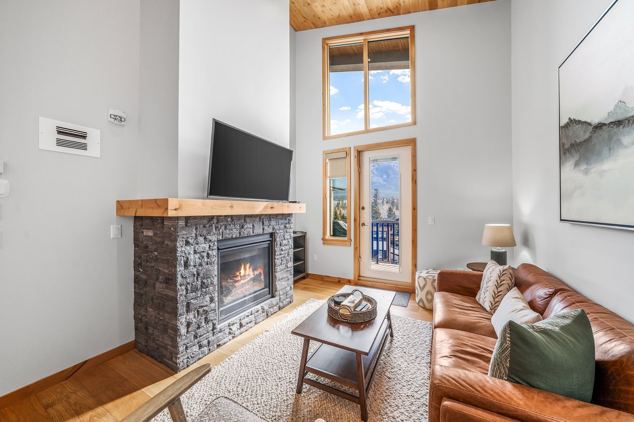 Top-Floor Spring Creek Retreat | Income-Generating Tourist Home in Timberstone Lodge