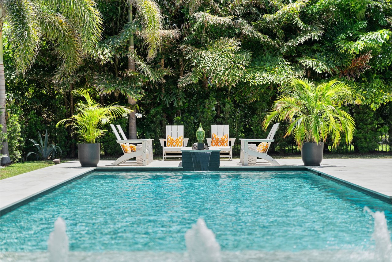 Discover the Art of Coastal Living at 210 Topanga Drive