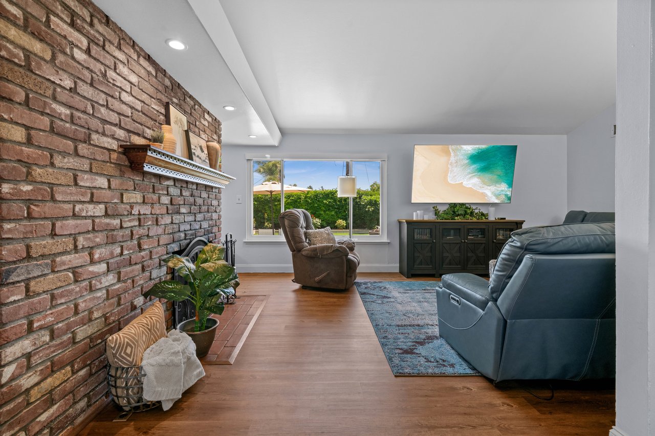 Effortless Comfort in Garden Grove
