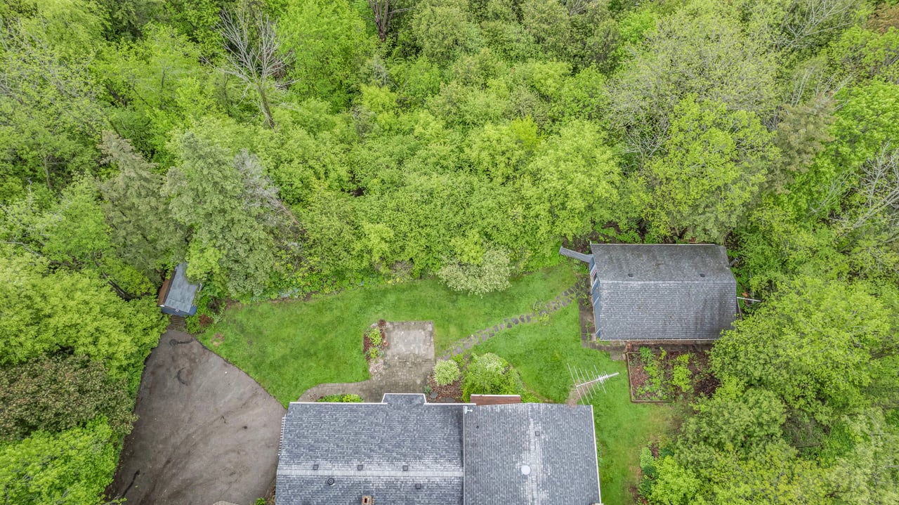 55 Old Church Road, King