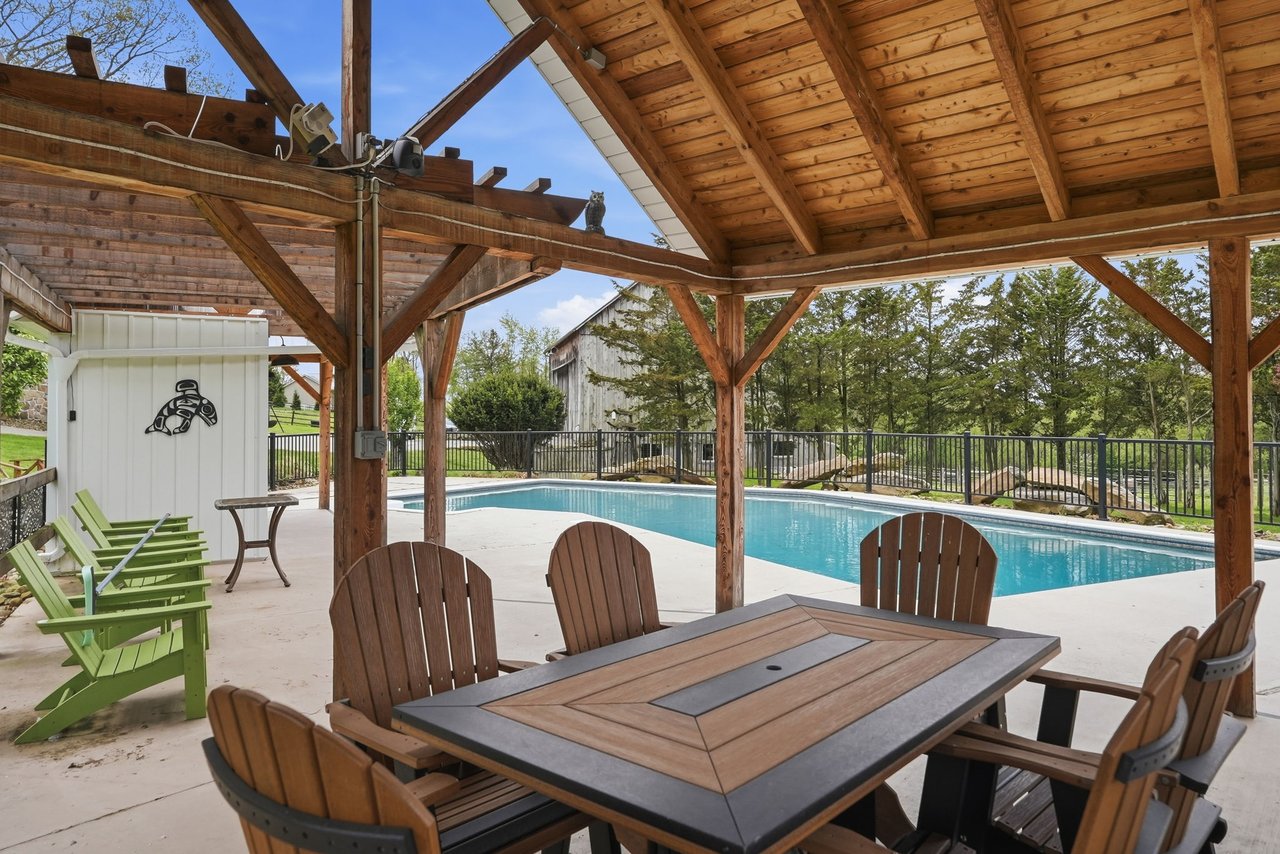 EXCLUSIVE - 232 Whitestown Road