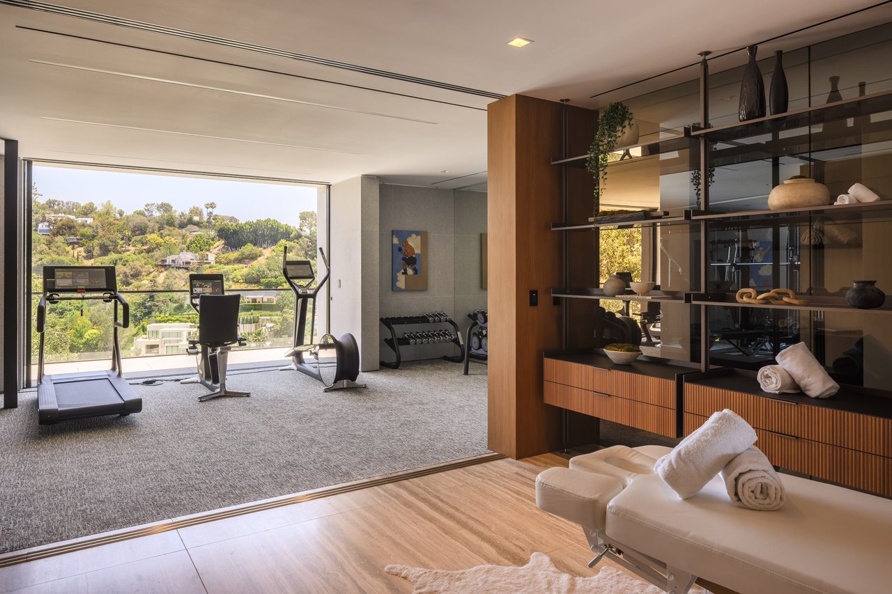 11005 Bellagio Pl
