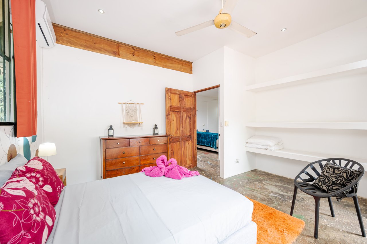 Cornett Retreat | Multi-Unit Colonial Compound 10 Mins to Playa Grande