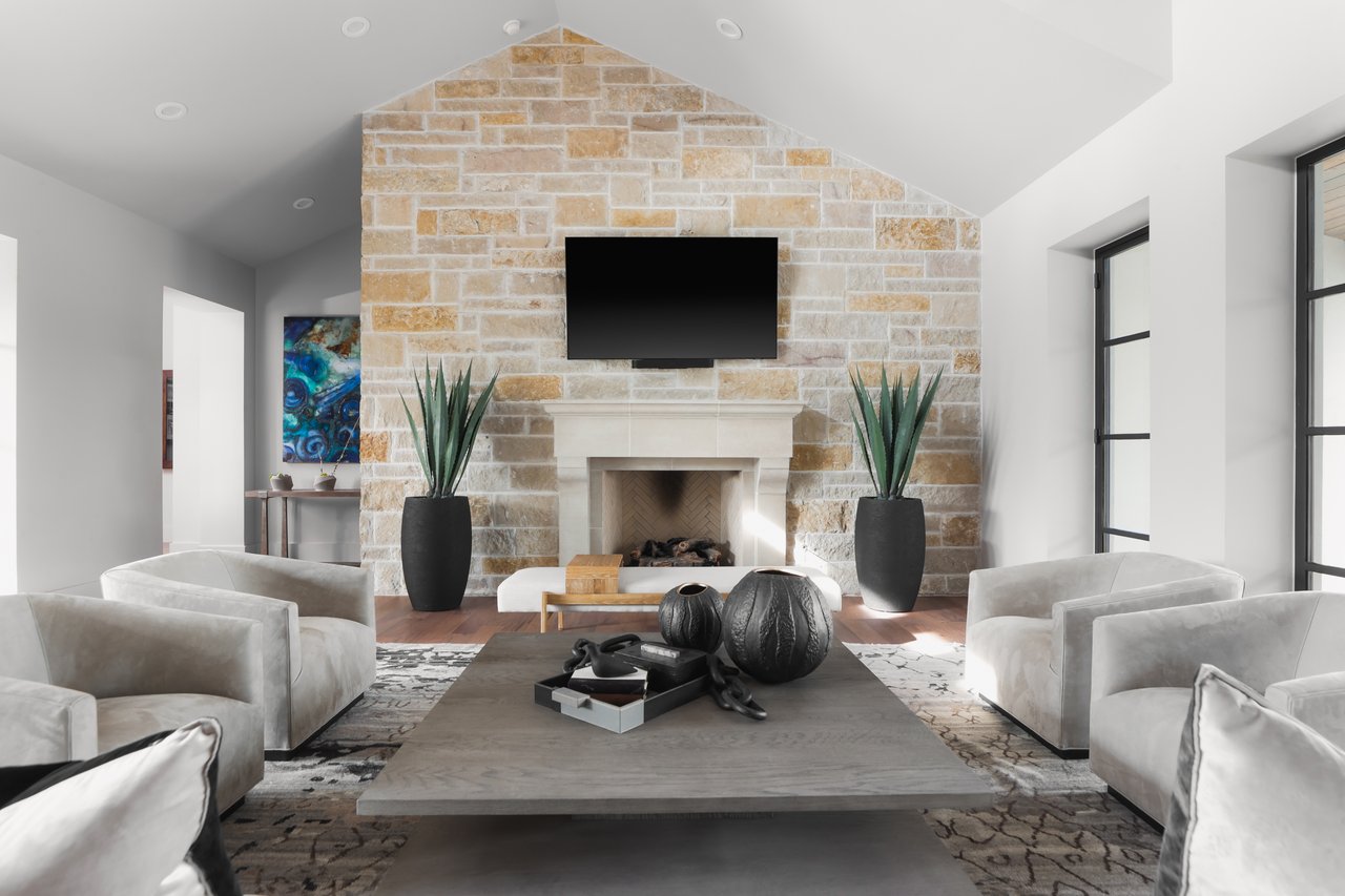 4717 Peralta Lane