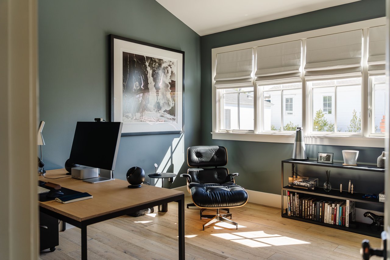 16045 Northfield St, Pacific Palisades 