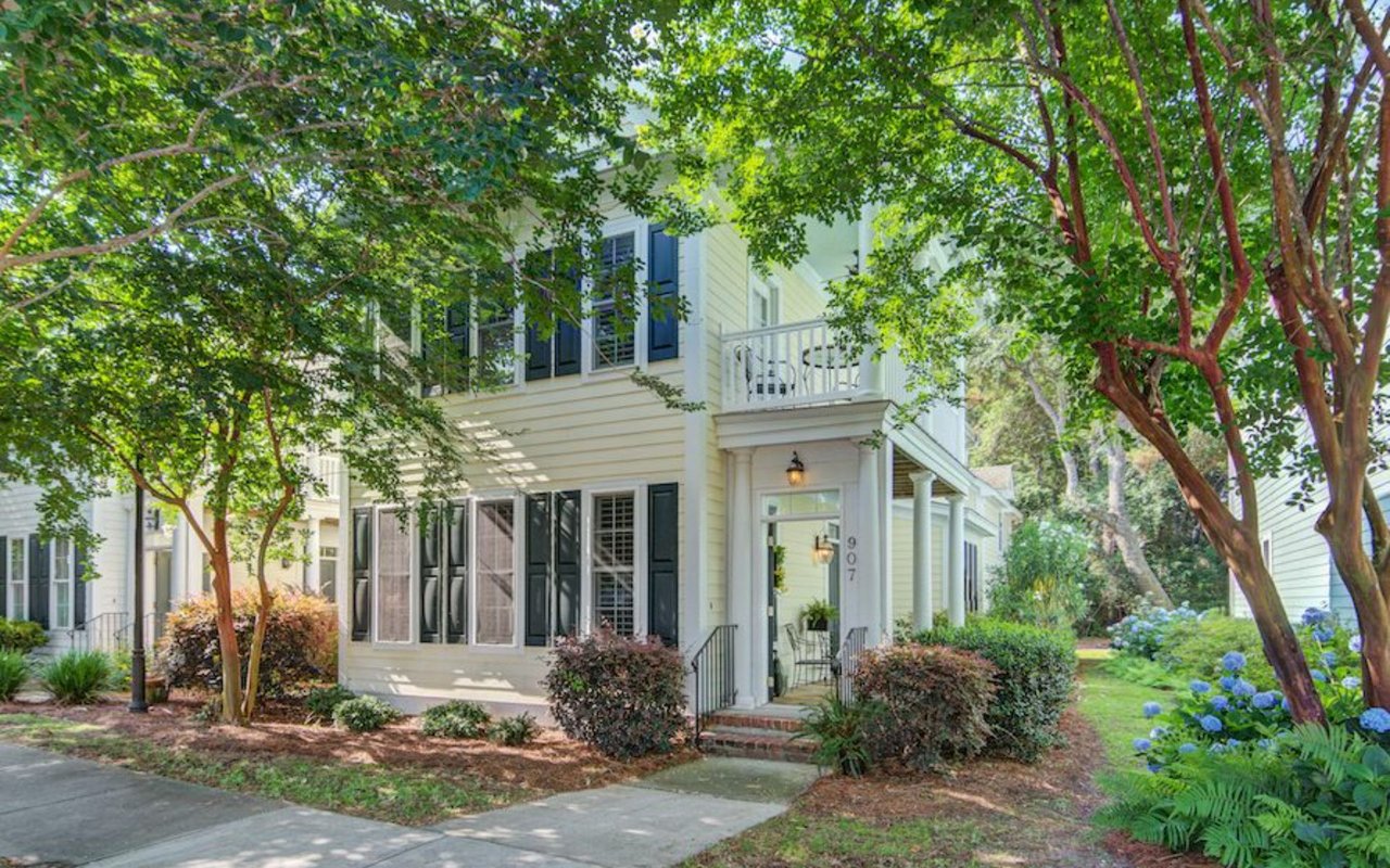 A Featured Listing – 907 High Nest Lane