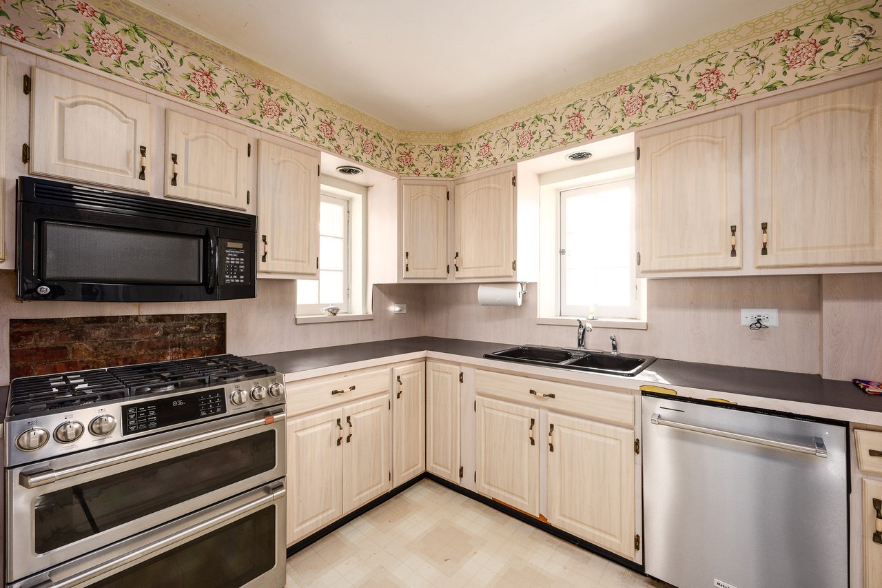 401 Woodmont Road