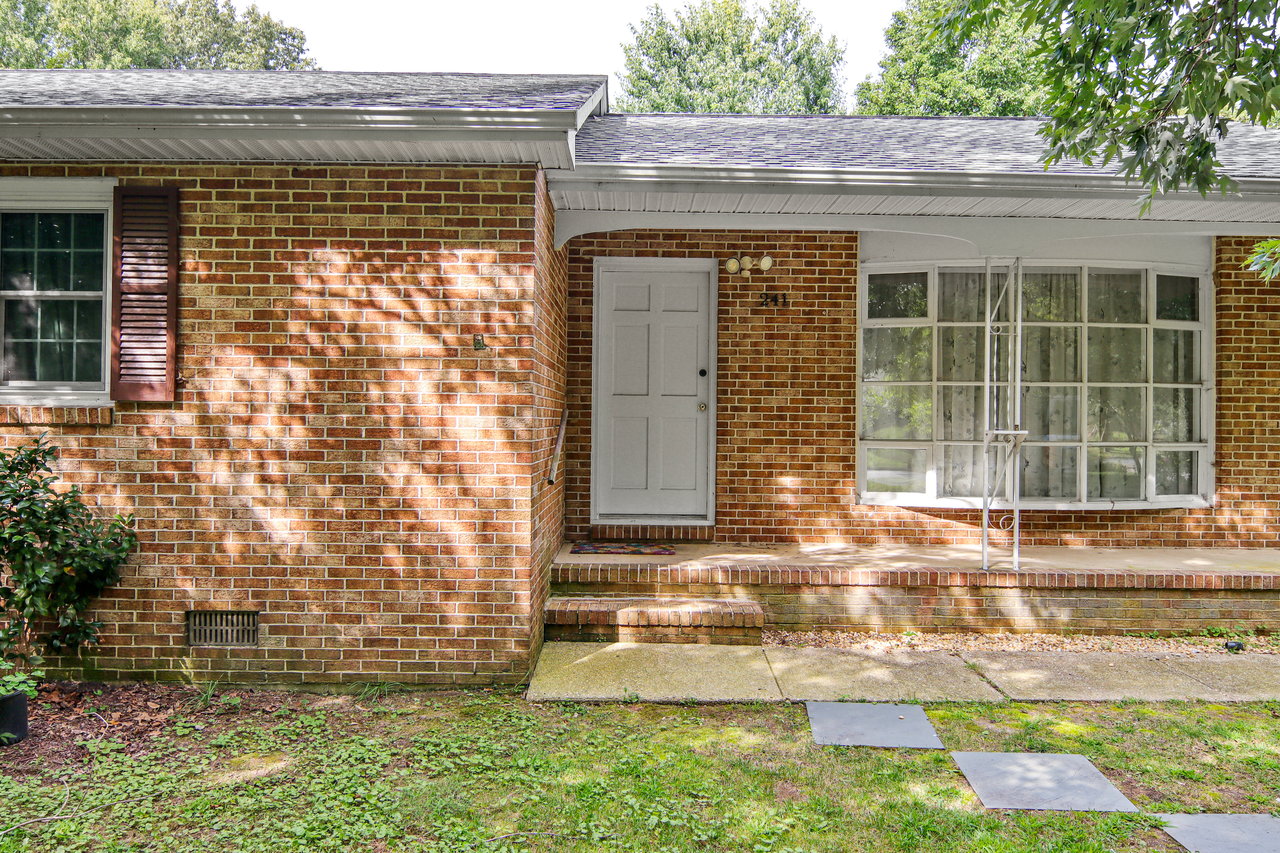 241 Brookwood Avenue, Easton, MDd