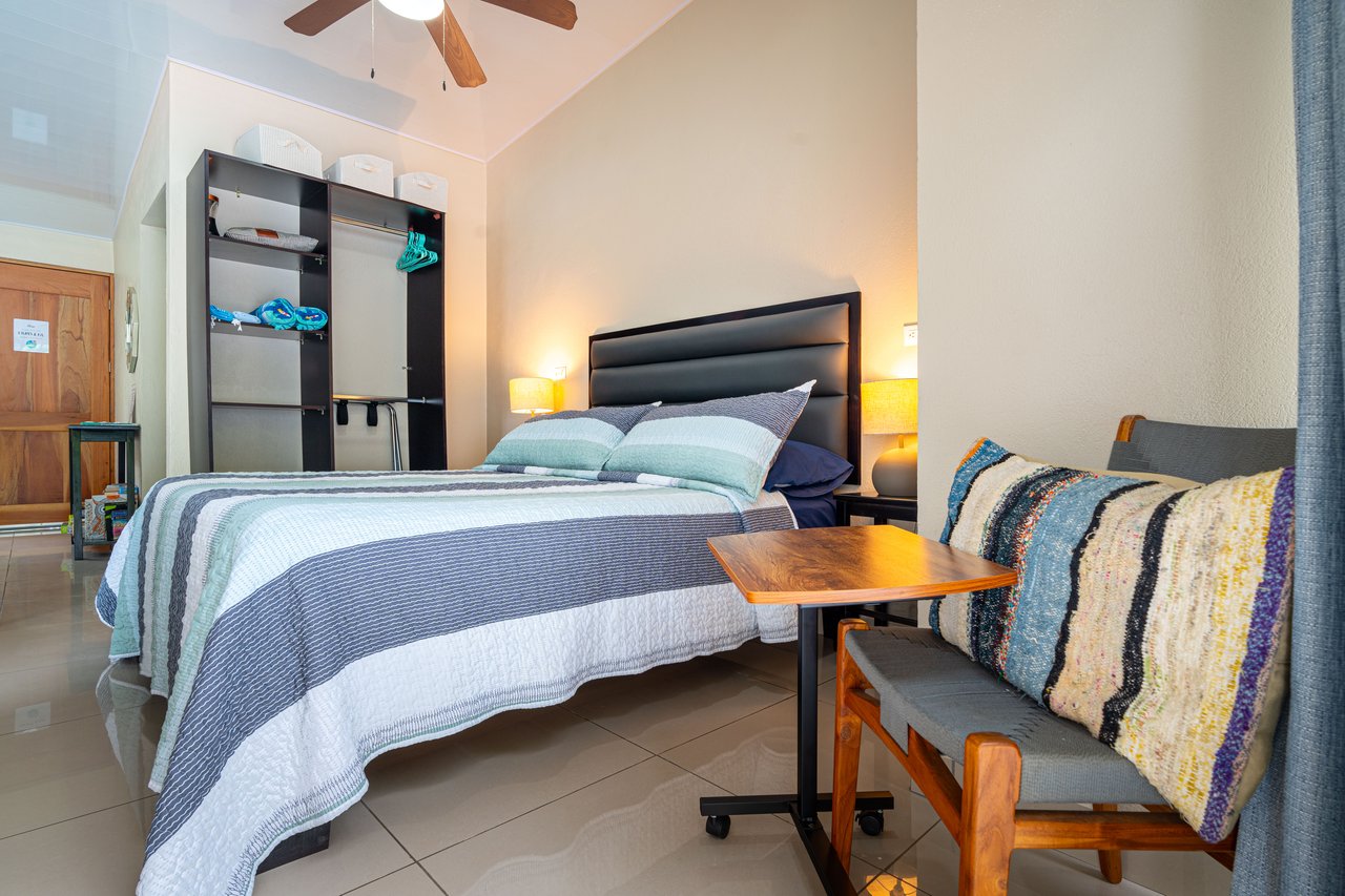 3 Bed Main Home with Two Rental Villas, Walk to Beach in Uvita! Fantastic Location!