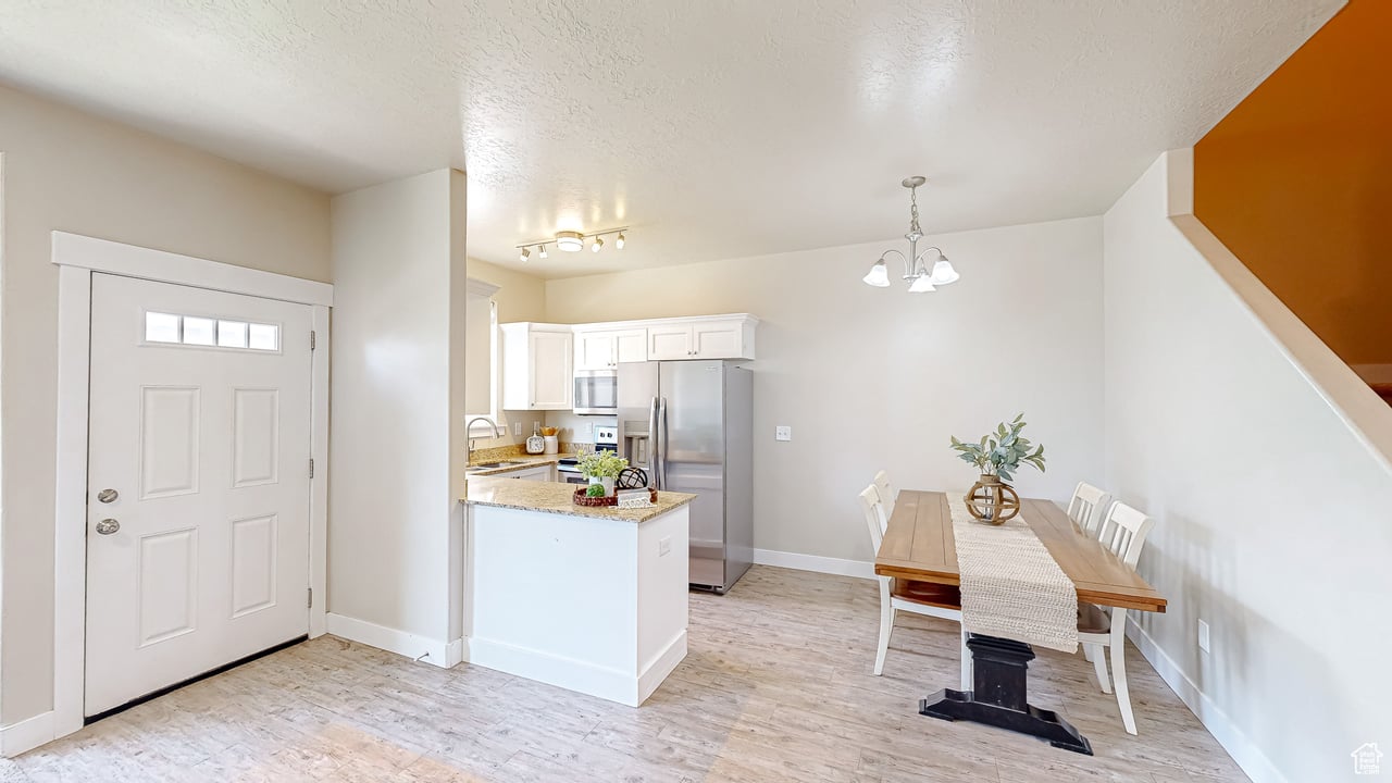 1789 E Skyline Dr #H2