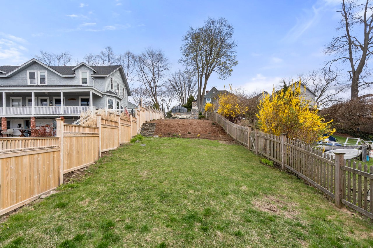 25 Seaview Avenue