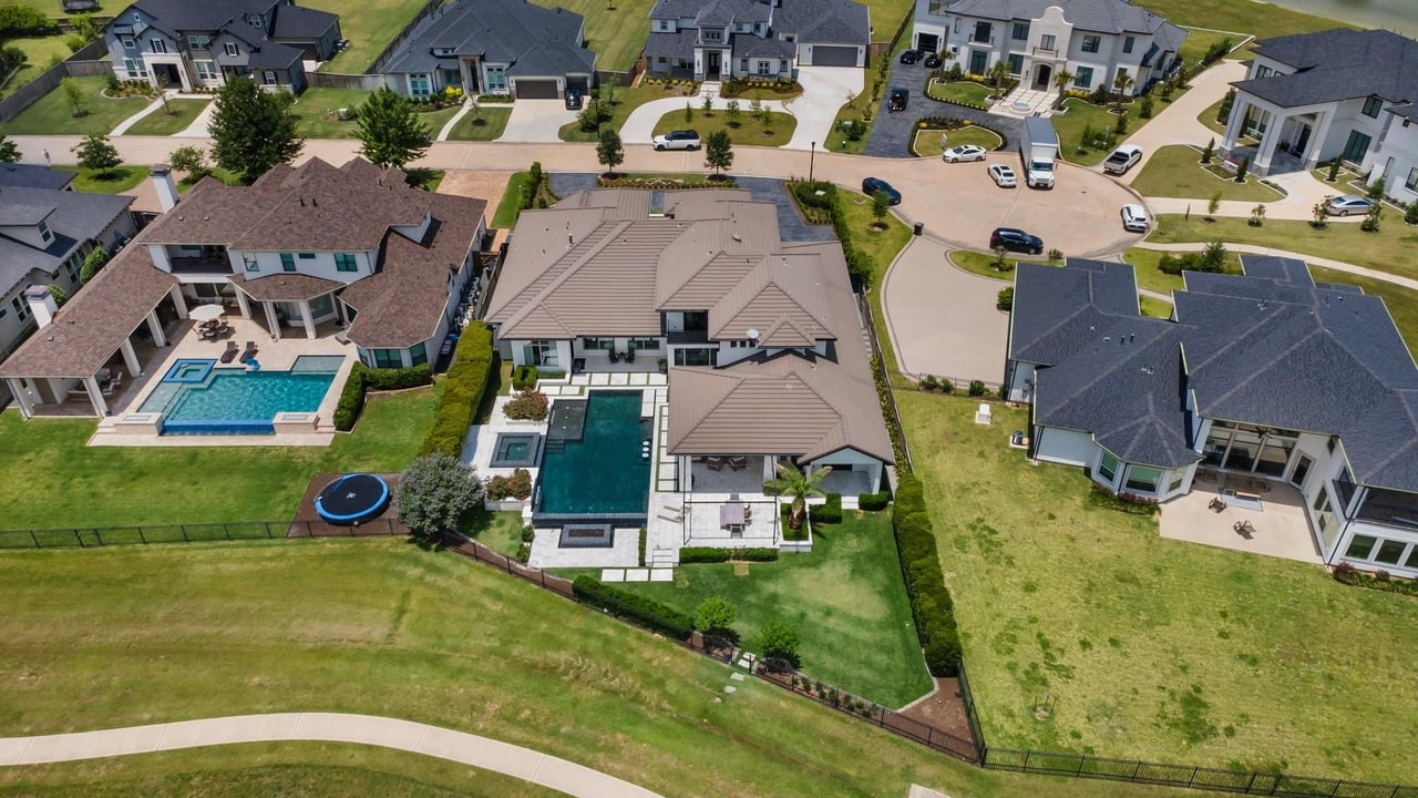 23314 Vista De Tres Lagos Dr