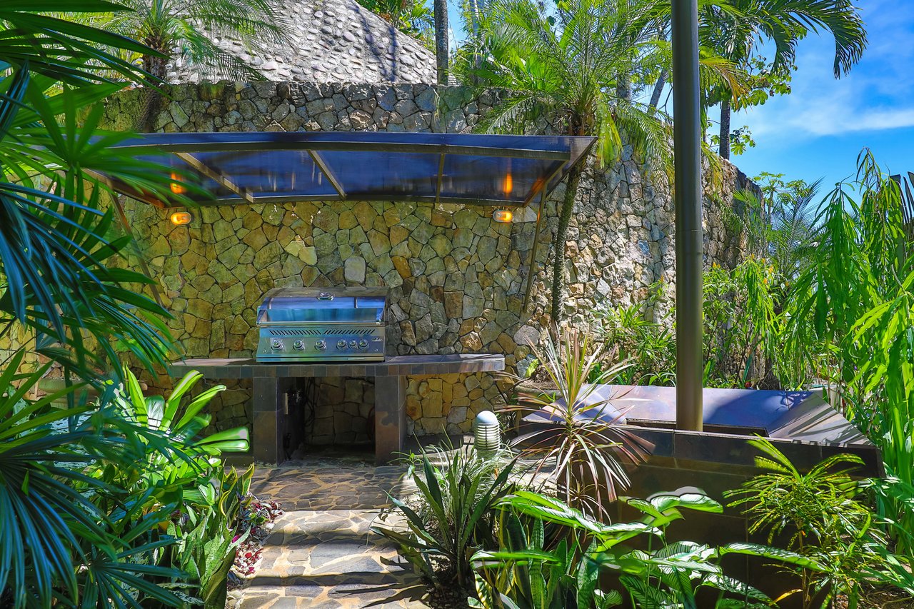 Casa Pura Vista, Iconic Oceanview Luxury Villa
