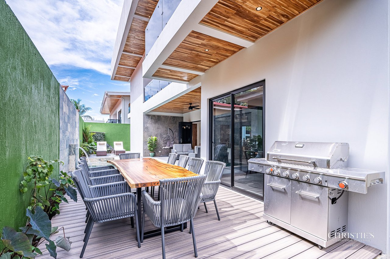A Private Collection of Five Luxury Beachfront Villas - Rio Mar