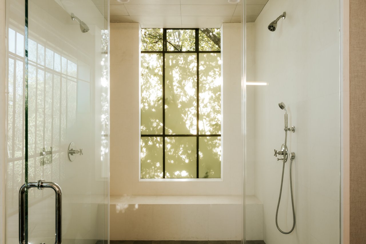 657 Milwood Ave, Venice 