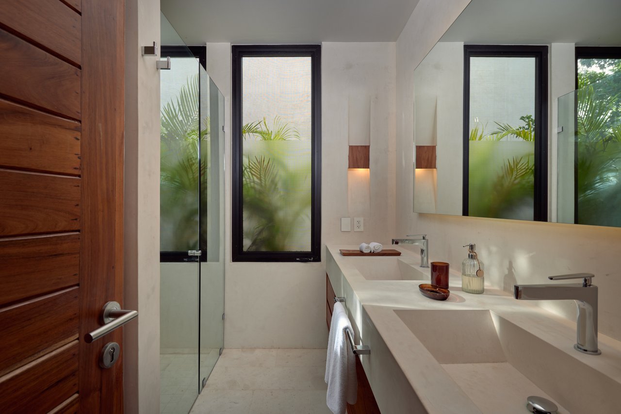 Casa David | 3BR Jungle Villa w/ Rooftop Pool