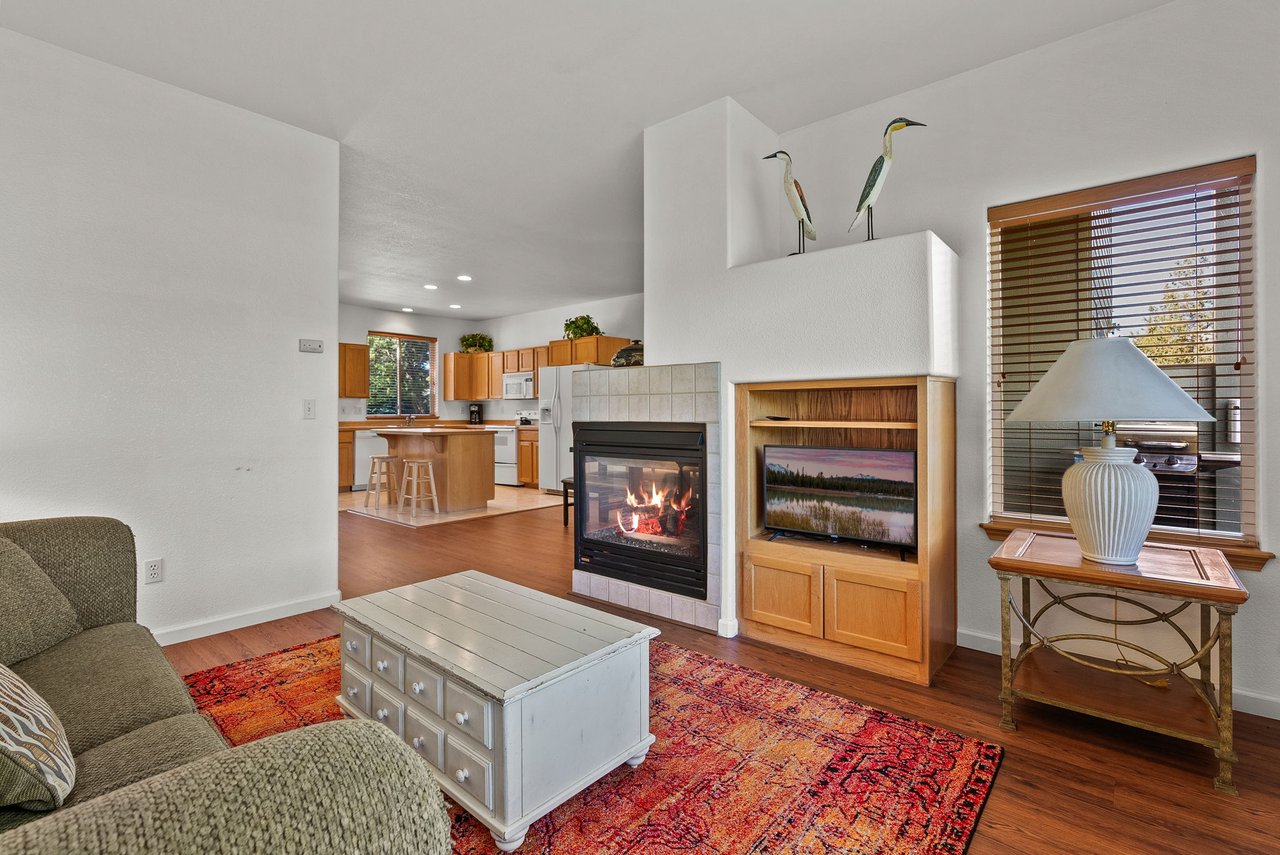 1044 Golden Pheasant Dr. 