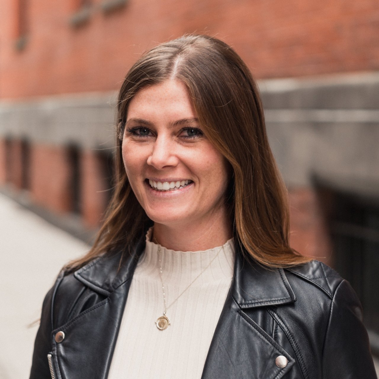 Josie Hubschman New York, NY Real Estate Agent Headshot