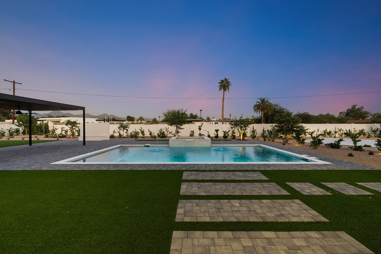 10809 N 82ND Place, Scottsdale