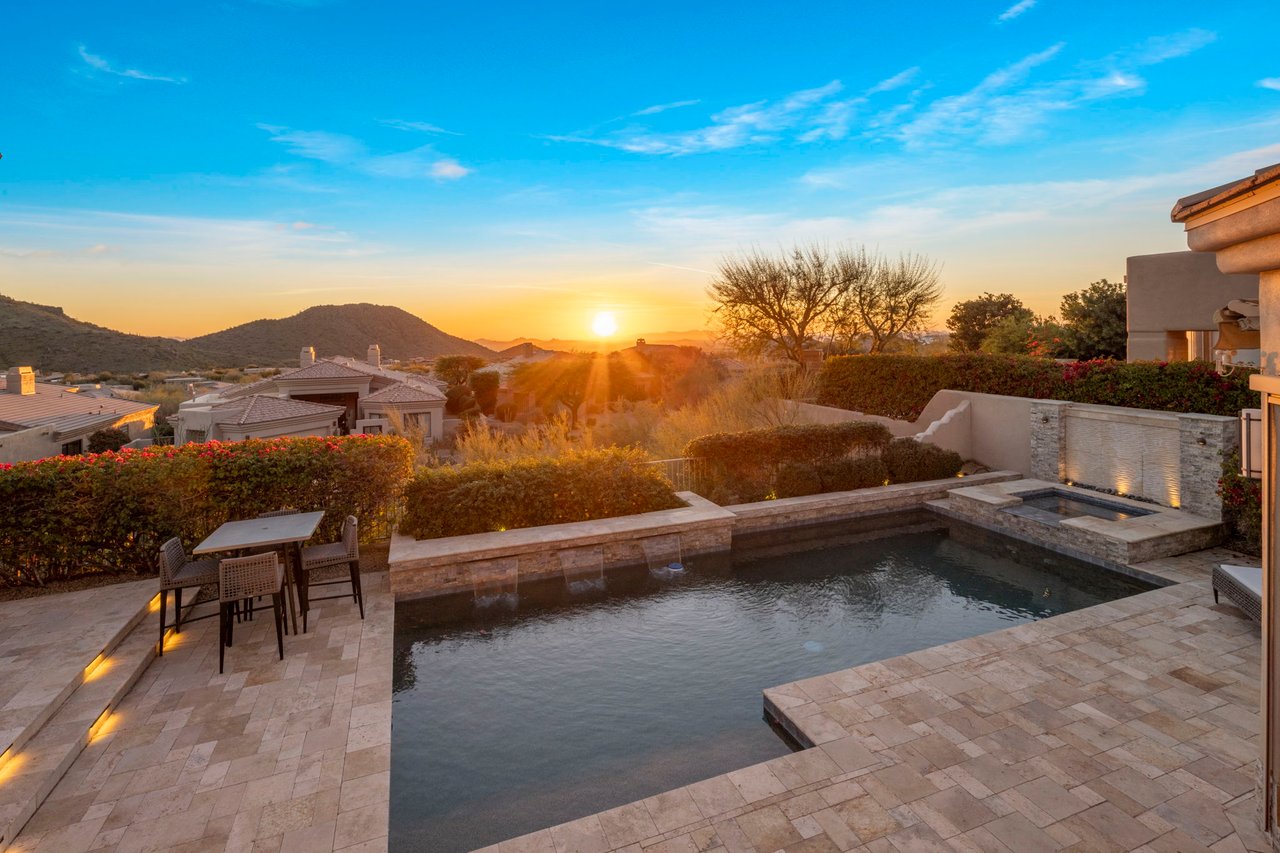 11129 E JUAN TABO Road