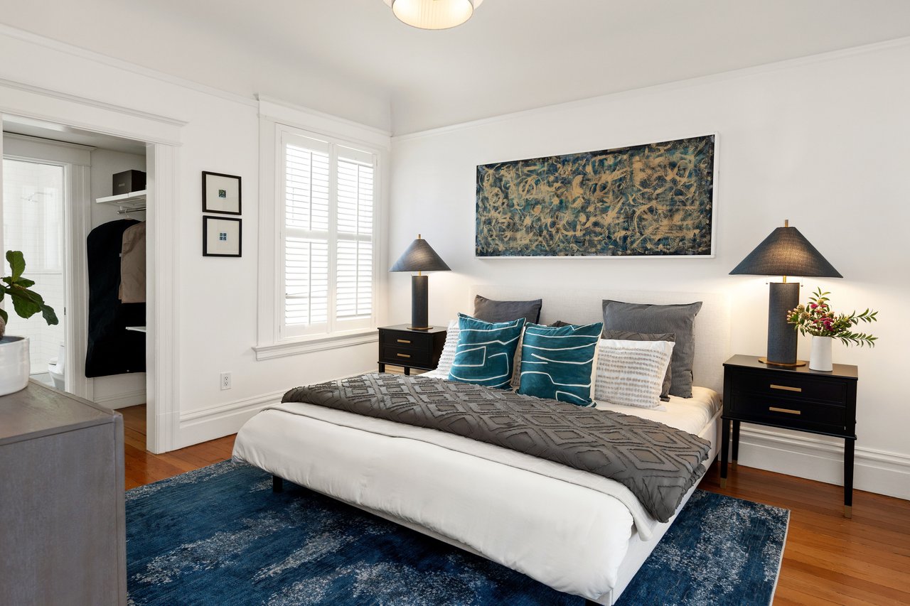 Top-Floor Edwardian In The Castro