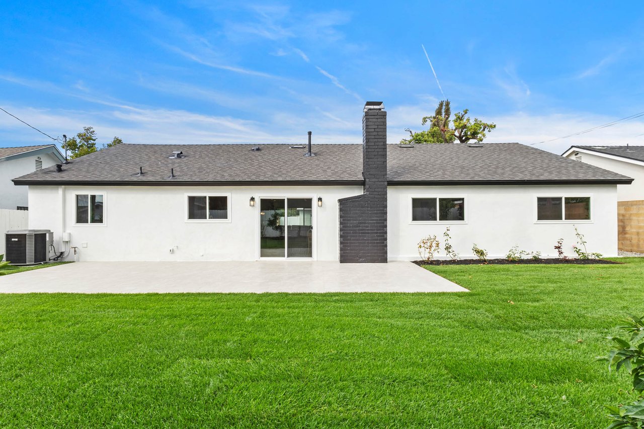 1412 E Quincy Avenue