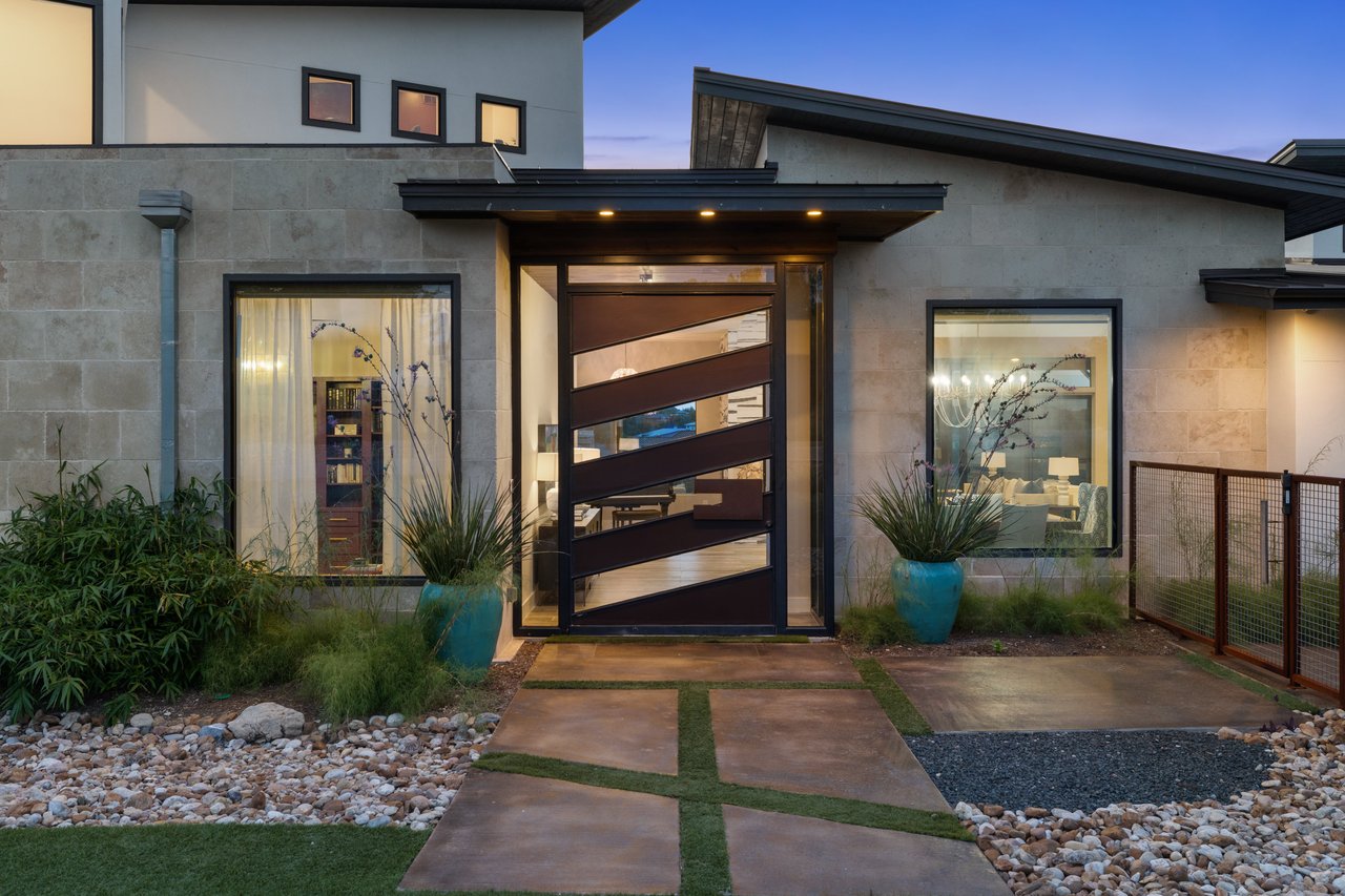 Spanish Oaks Luxury 