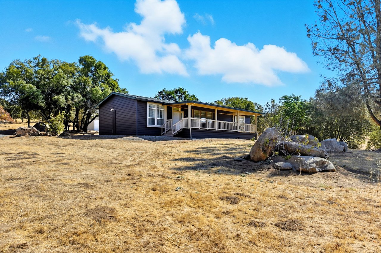 18400 Live Oak Court