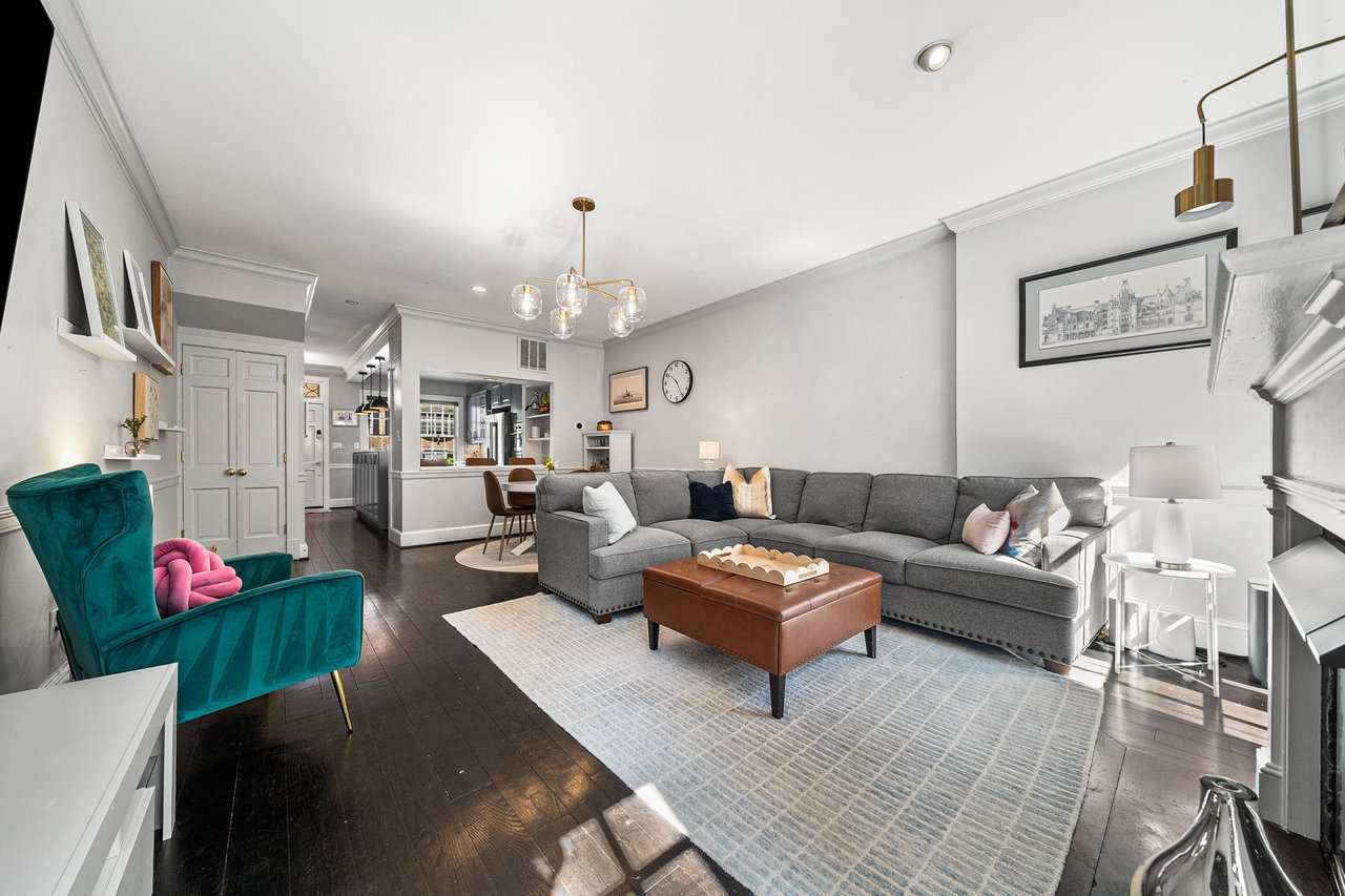 406 S Pitt St.
