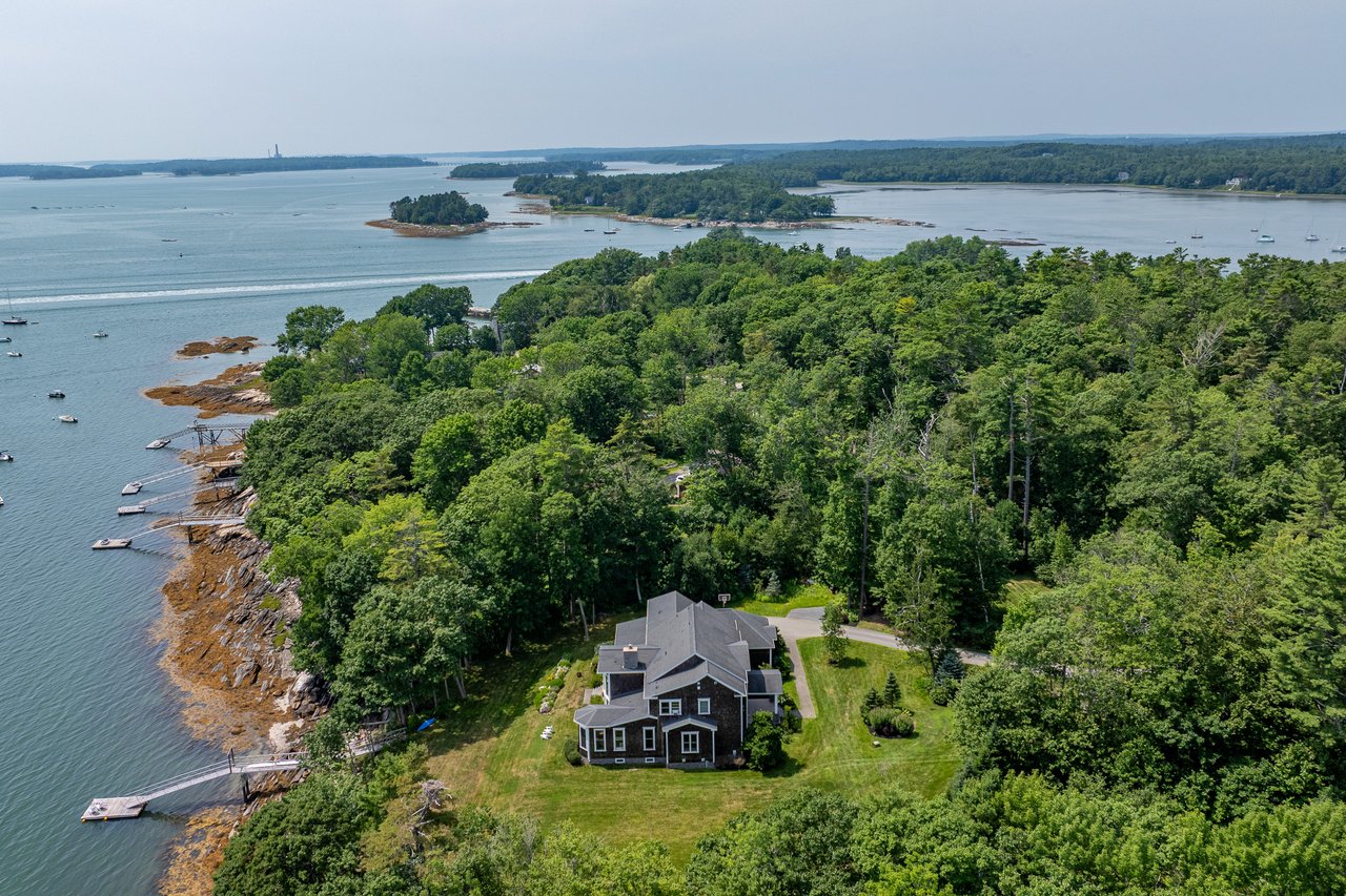 Wolfe's Neck Road 