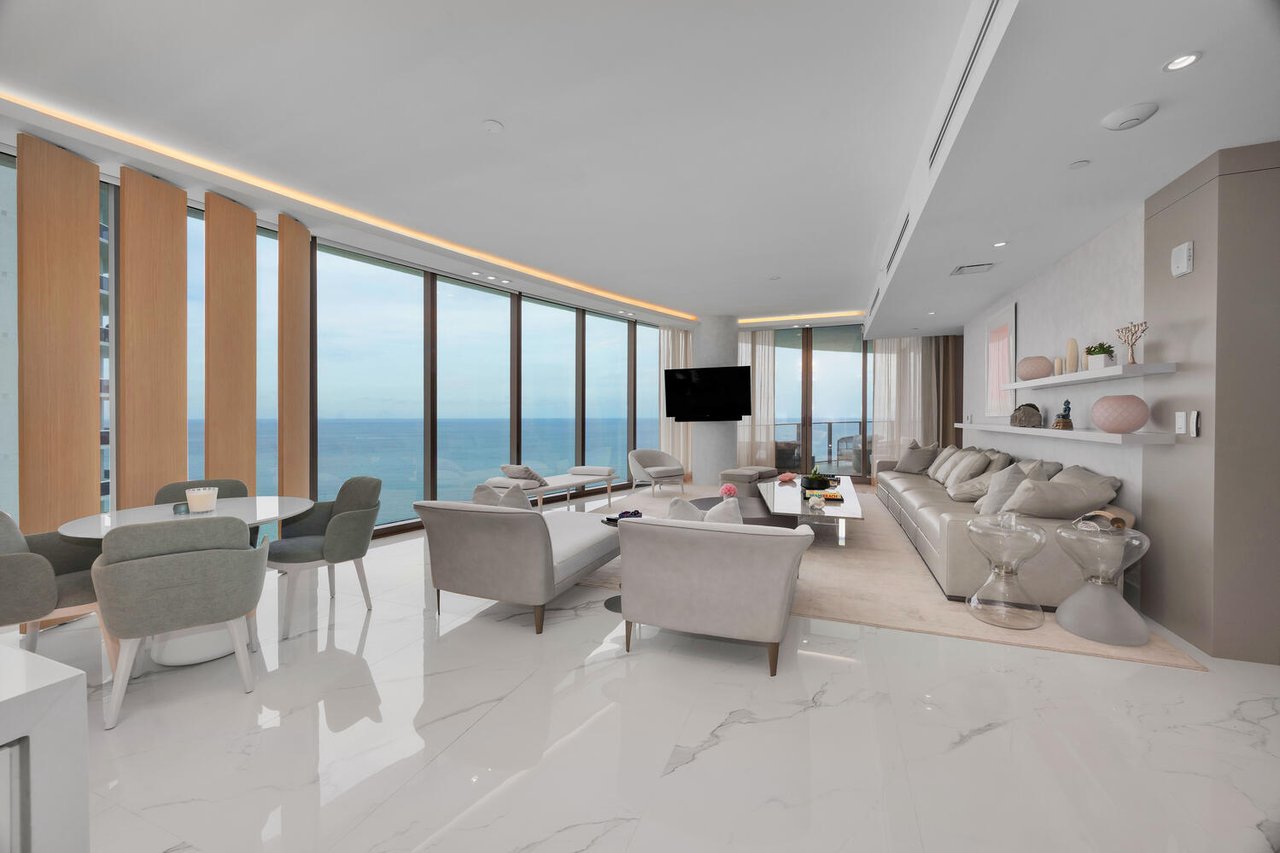 Luxury Home In The Sky | Ritz-Carlton Residences