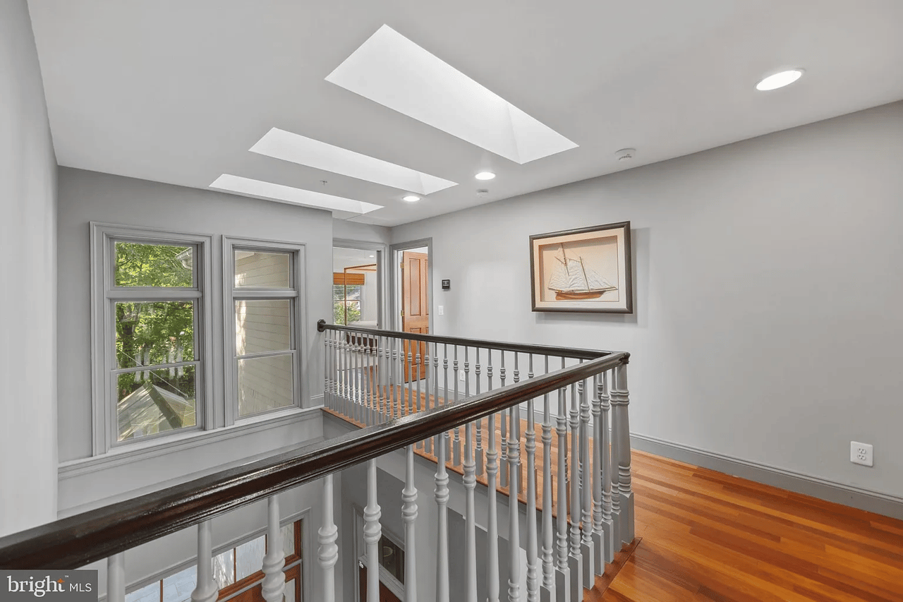 145 Spa Dr