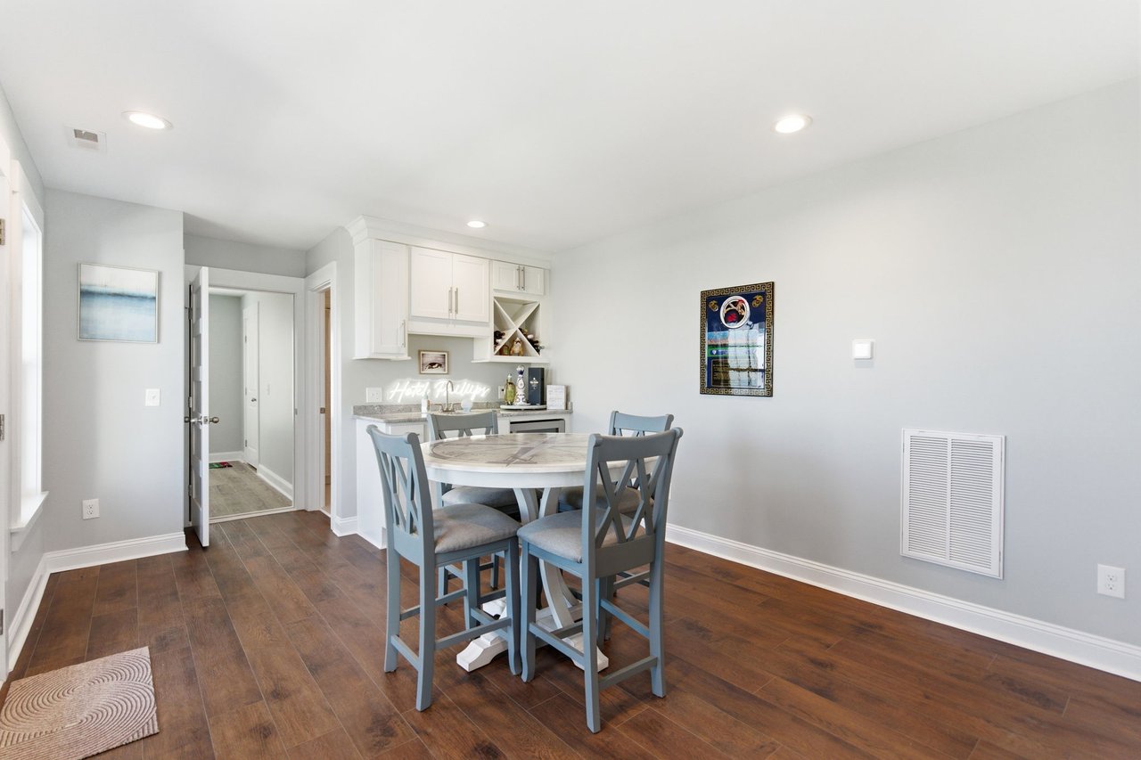 109 SC AVE