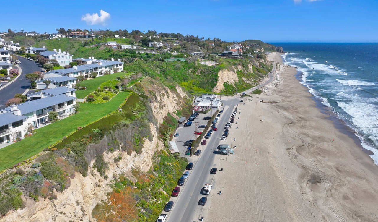 Coveted Guard-Gated Zuma Bay Villas