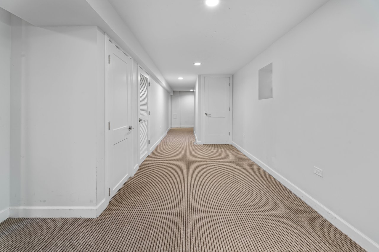 3823 N Albany Ave, CHICAGO, IL 60618