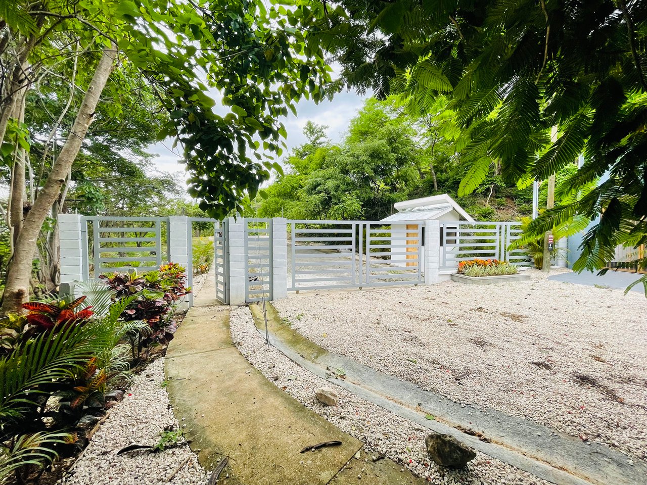 Valle Escondido Development | New Gated Community Near Tamarindo Beach