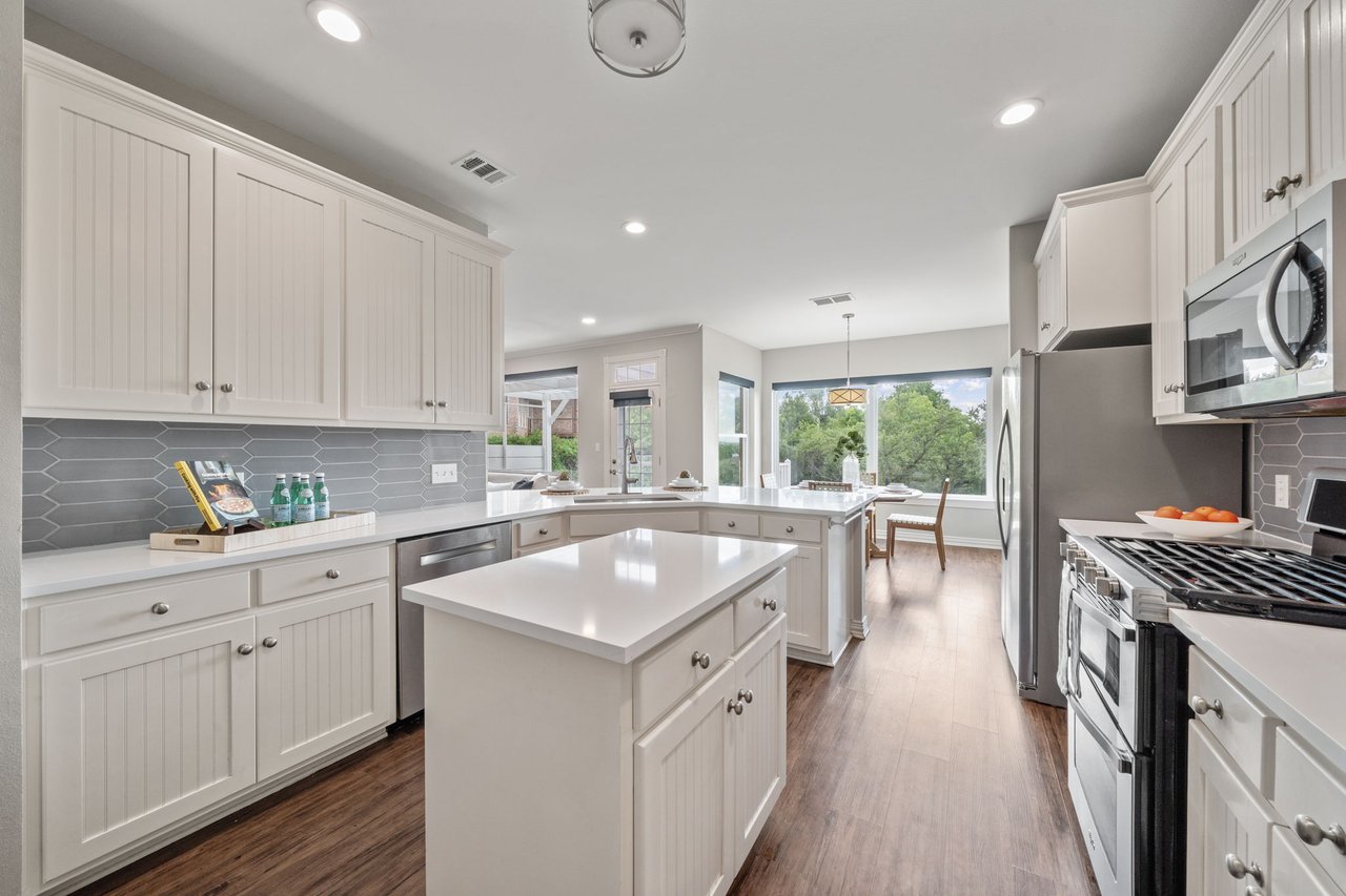 Elegant Colonial Estate in River Place | Walk to Golf, Views for Miles | For Sale or For Lease!
