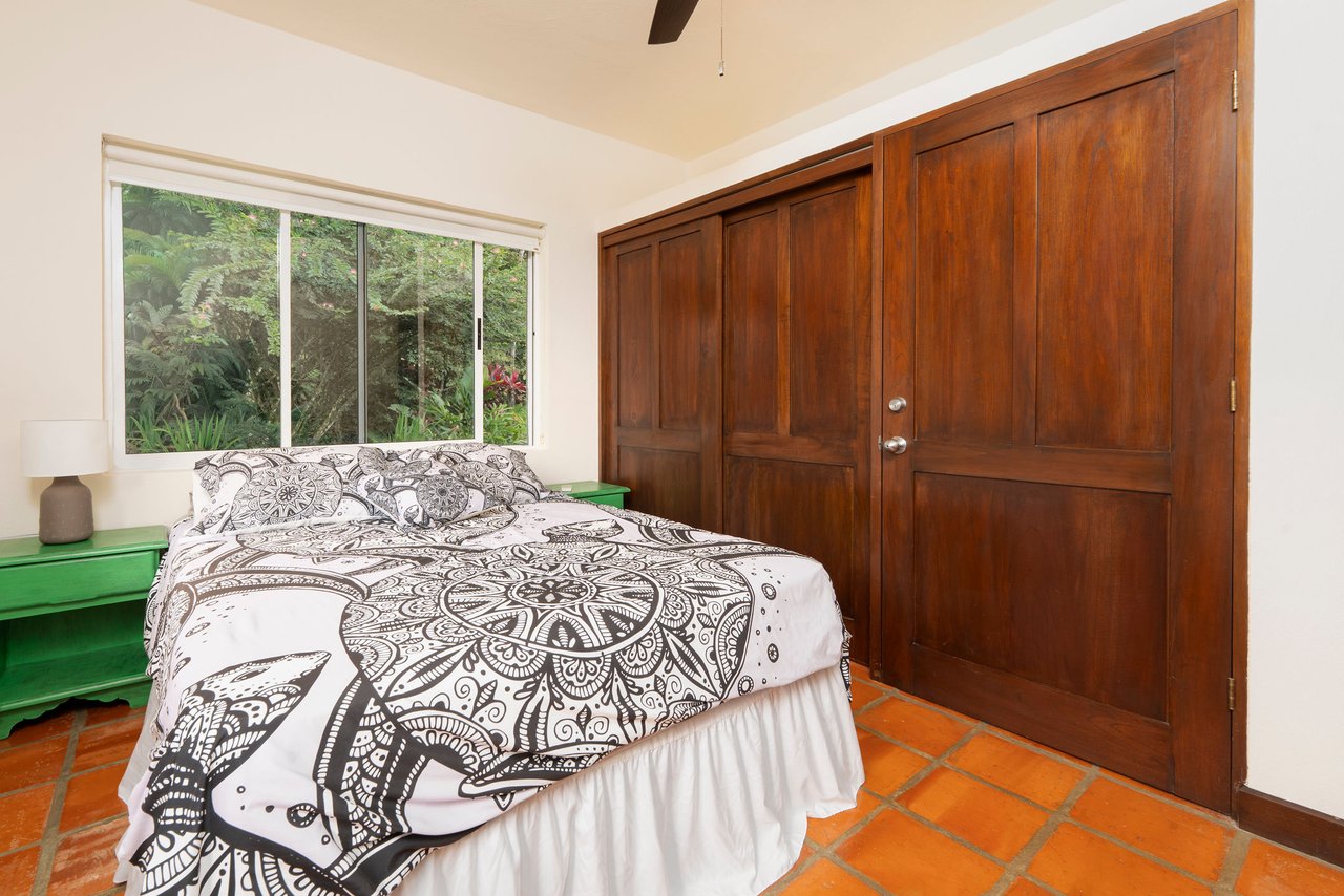 CASA TRANQUILA IN LAGUNAS – HOME, GUEST SUITE, SALON, AND GARAGE WITH WORKSHOP