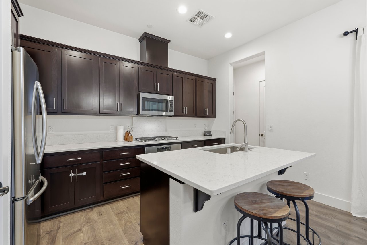 4466 Natomas Central Drive