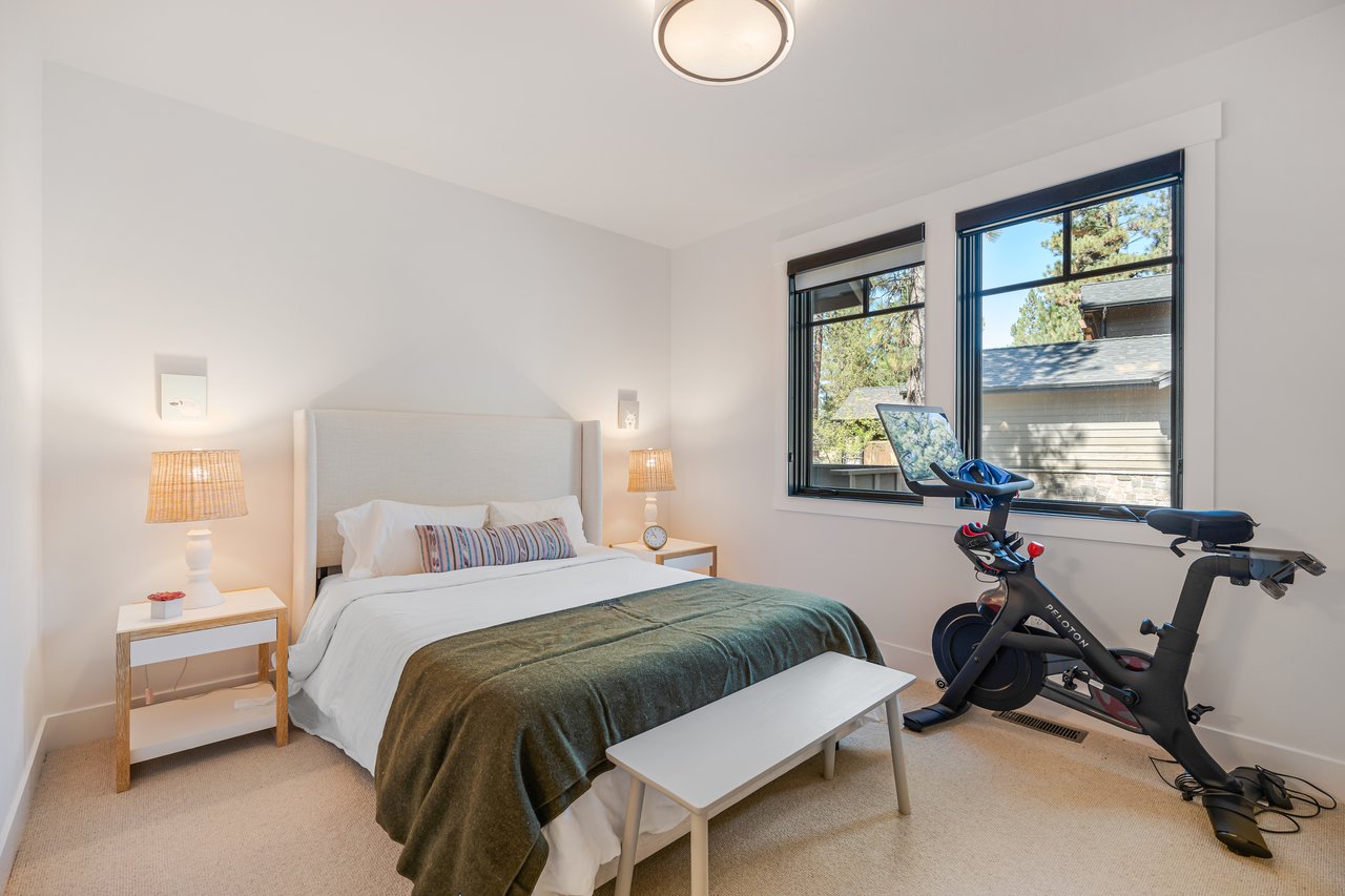 56278 Sable Rock Loop