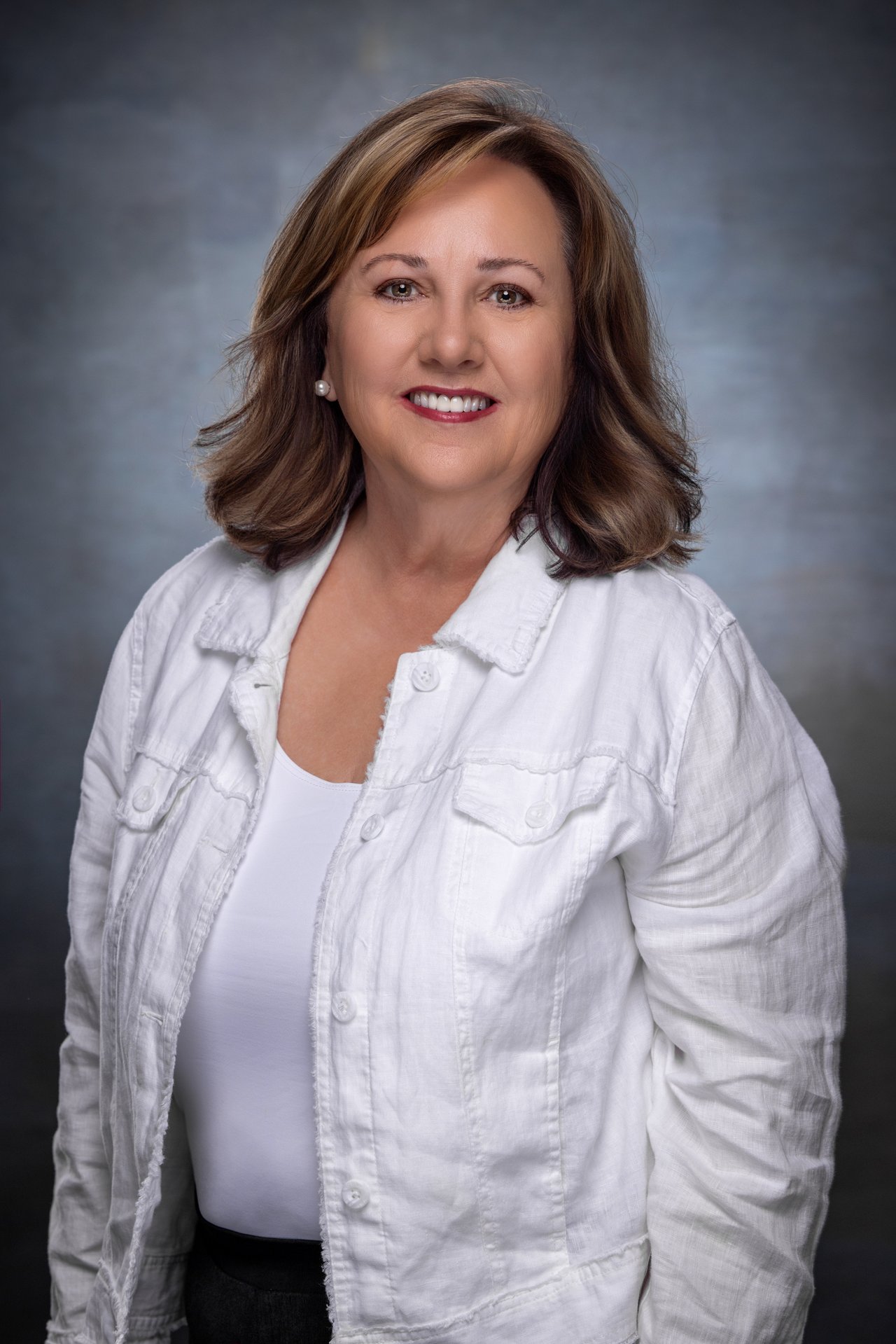 Julie Van Slambrook