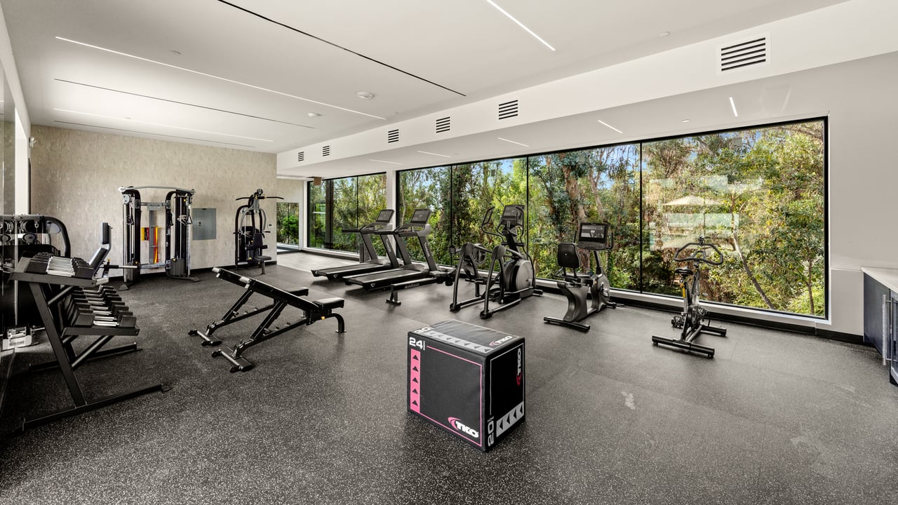505 S Barrington Ave #410, Brentwood