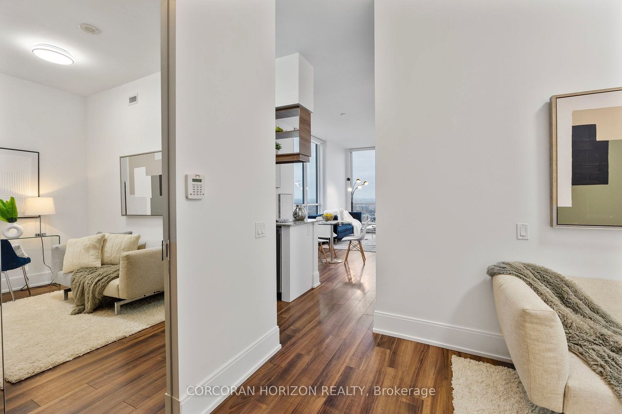 PRIME PENTHOUSE LIVING IS NOW EASY! 