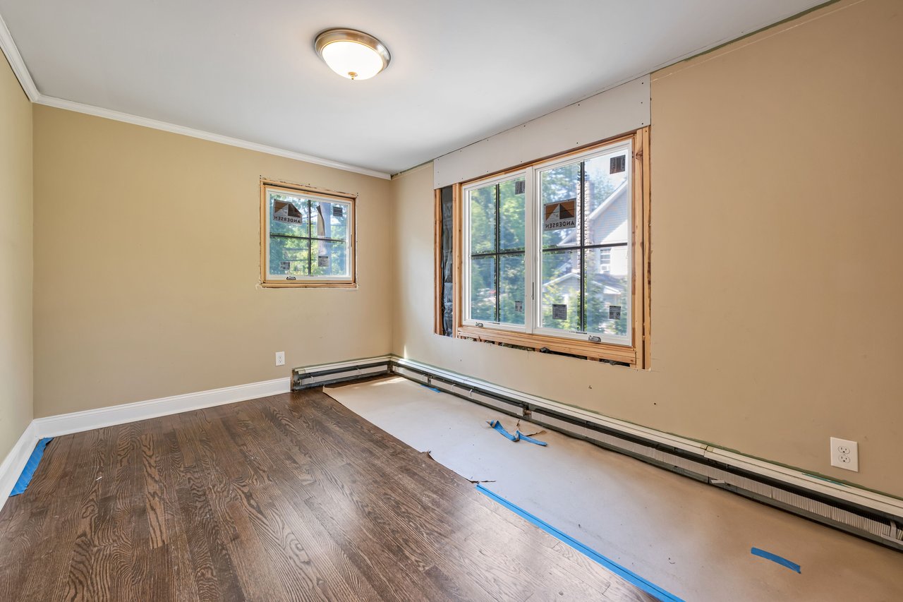 259 W Glen Avenue